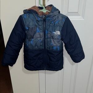 The North Face Mount Chimbo Zip-Reversible Hooded Jacket